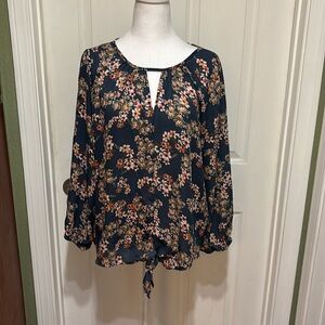 West Kei Women’s Top Blouse Longsleeve Lightweight Blue Floral Size Large